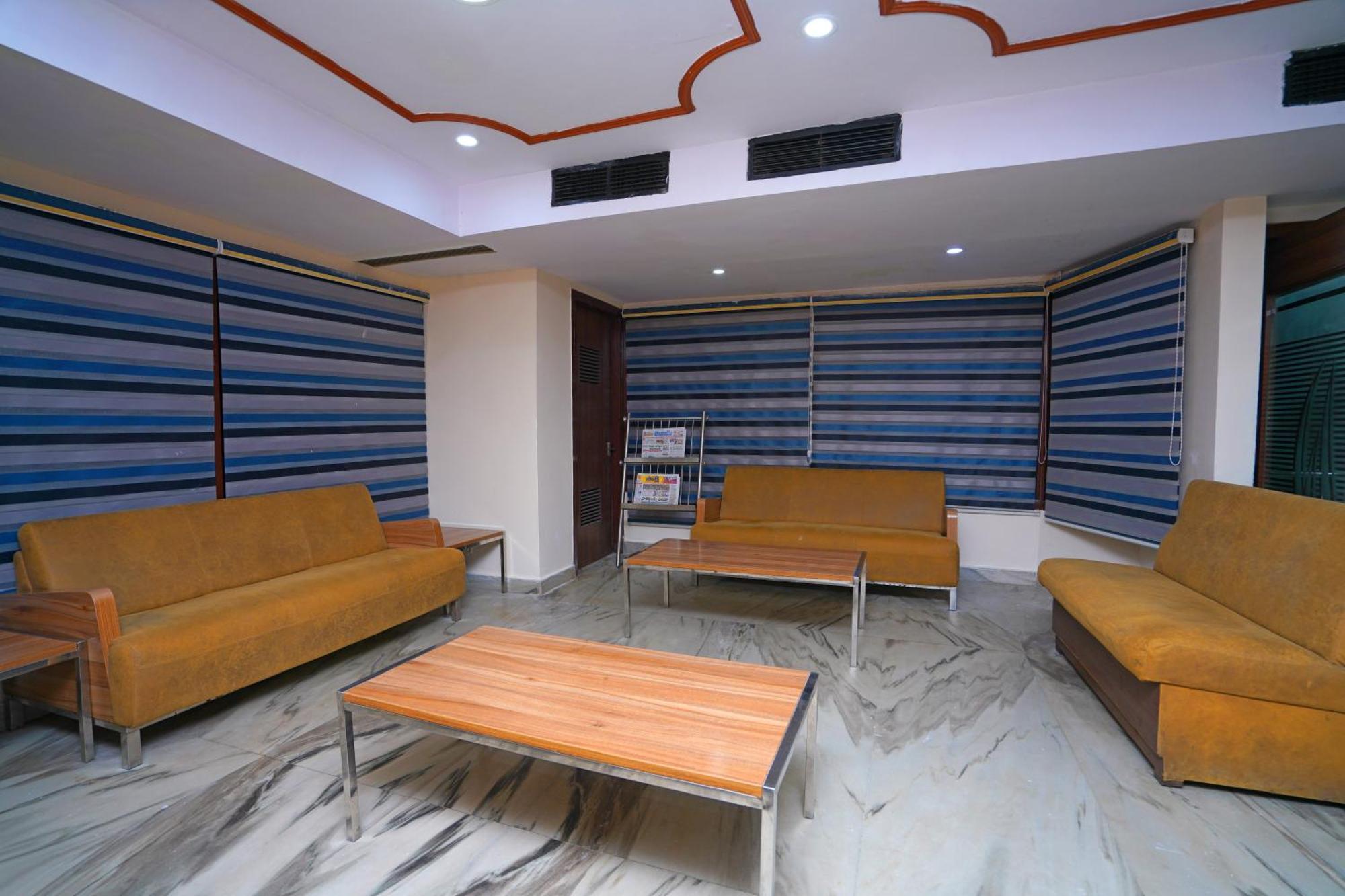 Jaya Residency Hotel Kakinada Bagian luar foto